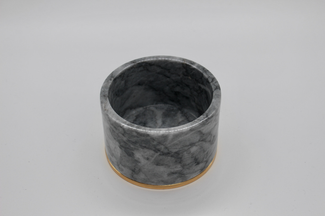 3E6613DF-2449-41FD-A9B3-3E1724E4A4A2_1_105_c